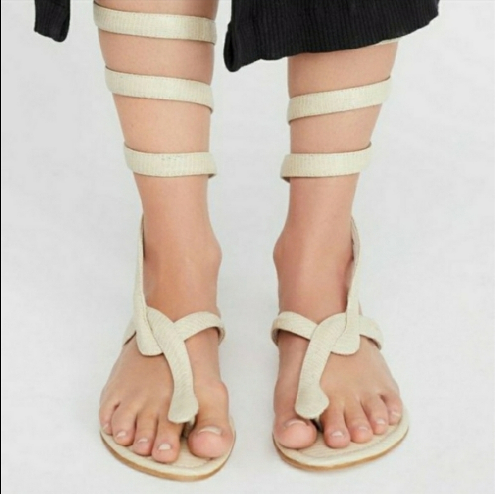 Free people x Jeffrey Campbell lace flat sandals